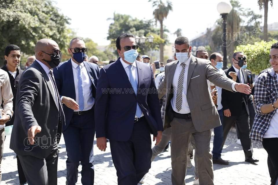 جولة وزير التعليم بجامعة عين شمس في أول أيام العام الدراسي (13)