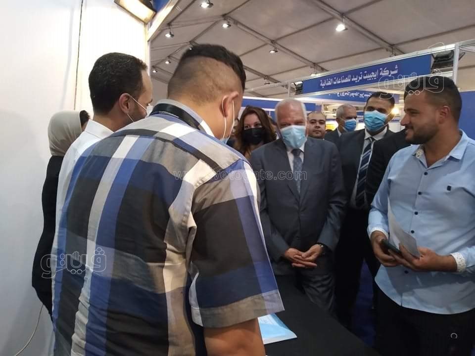 ملتقى فيصل للتوظيف (9)