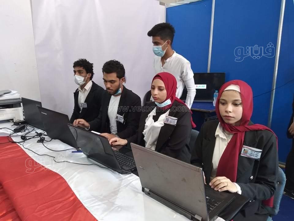 ملتقى فيصل للتوظيف (15)