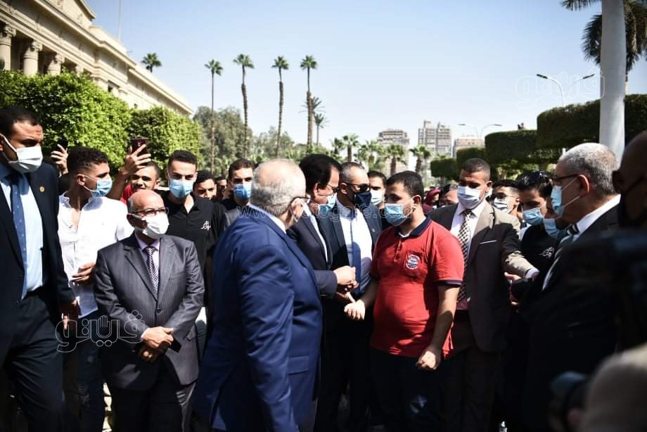 وزير التعليم العالي يتفقد جامعة القاهرة في أول أيام العام الدراسي الجديد (2)