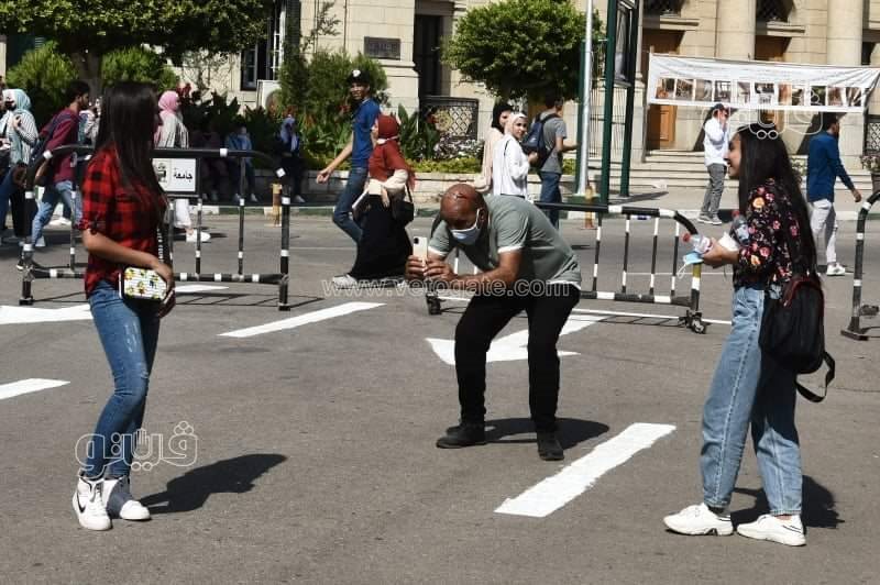 وزير التعليم العالي يتفقد جامعة القاهرة في أول أيام العام الدراسي الجديد (16)
