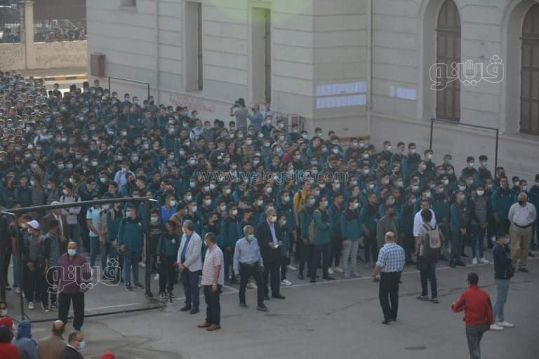 received_1561007547579445