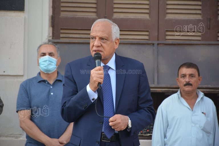 محافظ الجيزة أشعر بالفخر عندما أمر أمام مدرسة السعيدية (3)