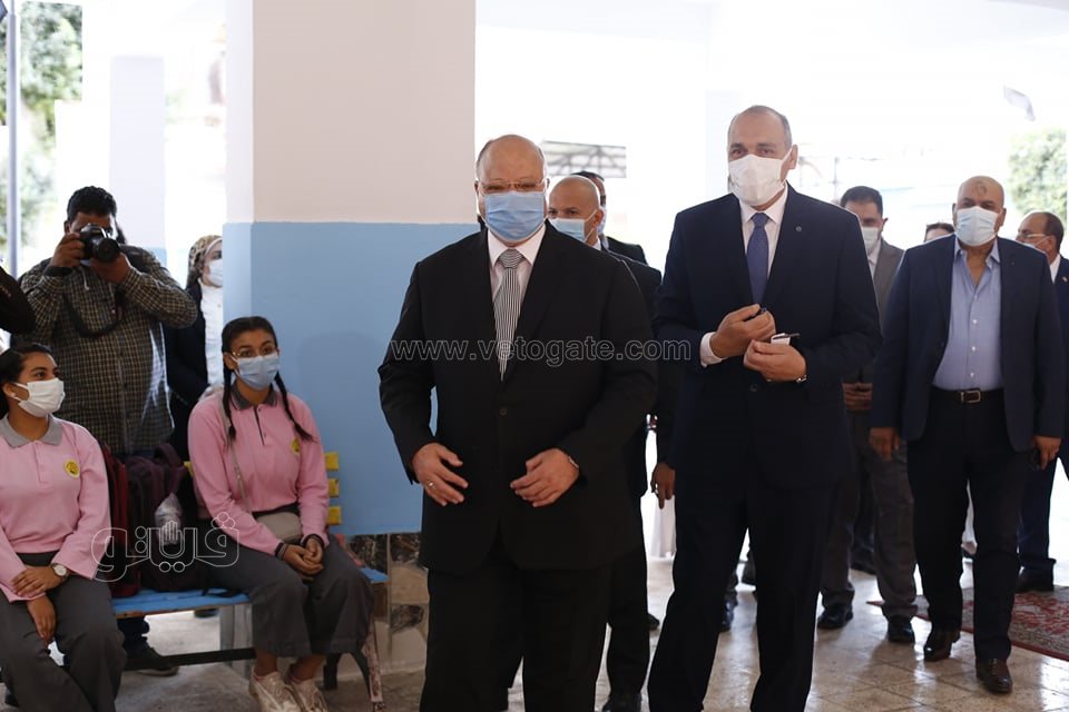 محافظ القاهرة لـ أولياء الأمور (3)