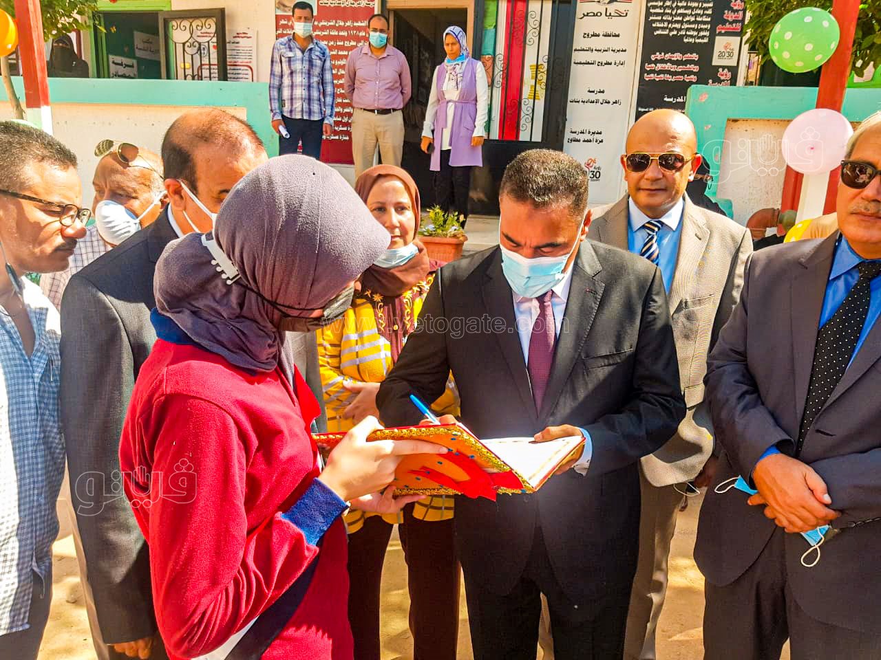 تفقد محافظ مطروح للعام الدراسي الجديد-5