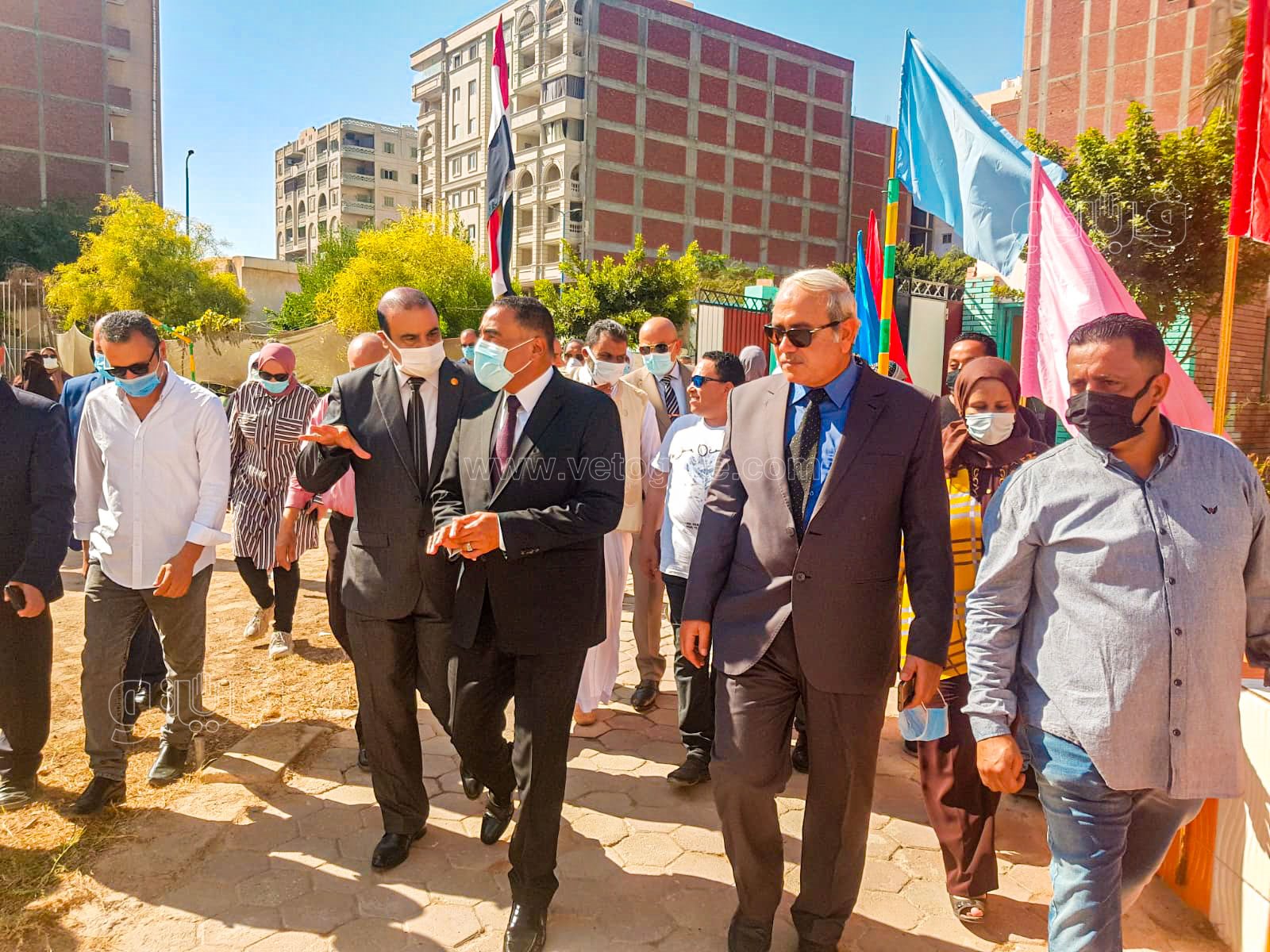 تفقد محافظ مطروح للعام الدراسي الجديد-10