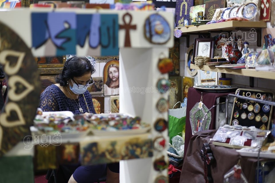 إقبال المواطنين على معرض تراثنا (4)