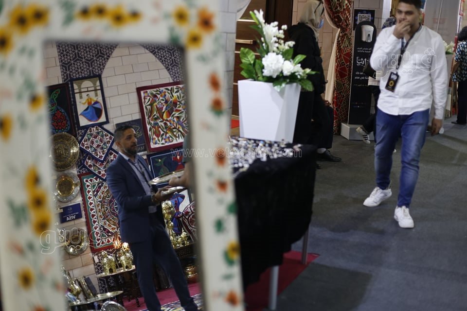 إقبال المواطنين على معرض تراثنا (5)