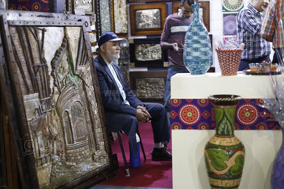 إقبال المواطنين على معرض تراثنا (11)