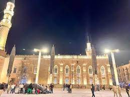 الحسين بقى حاجة تانية.. العاصمة تنفض الغبار عن إرثها بالقاهرة التاريخية| صور