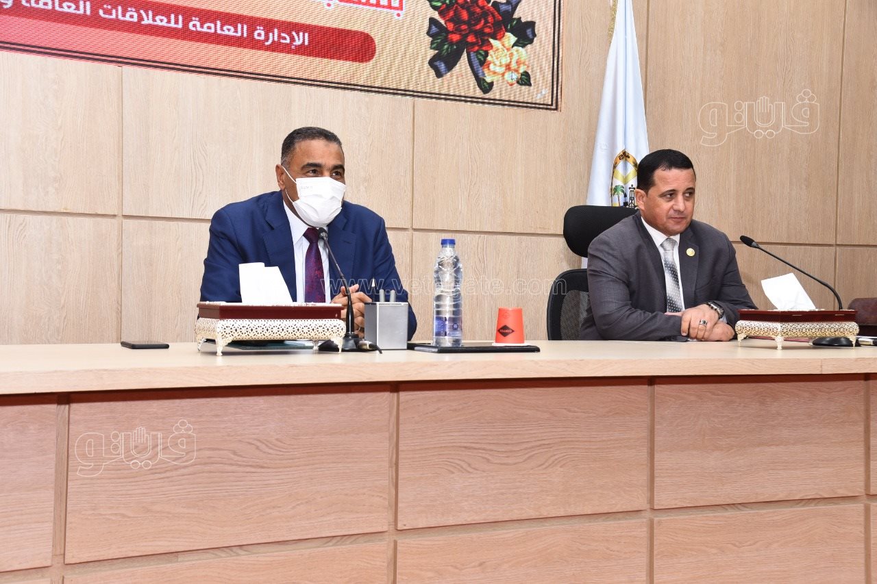 محافظ مطروح يكرم ذوي الهمم الفائزين بمسابقة الحلم المصري (4)