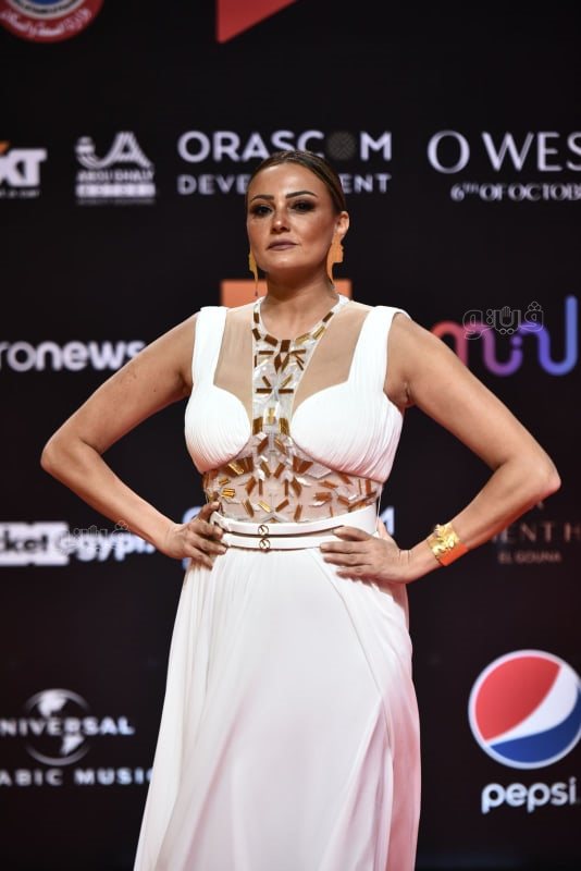 245605987_907392770202662_831144107544719483_n