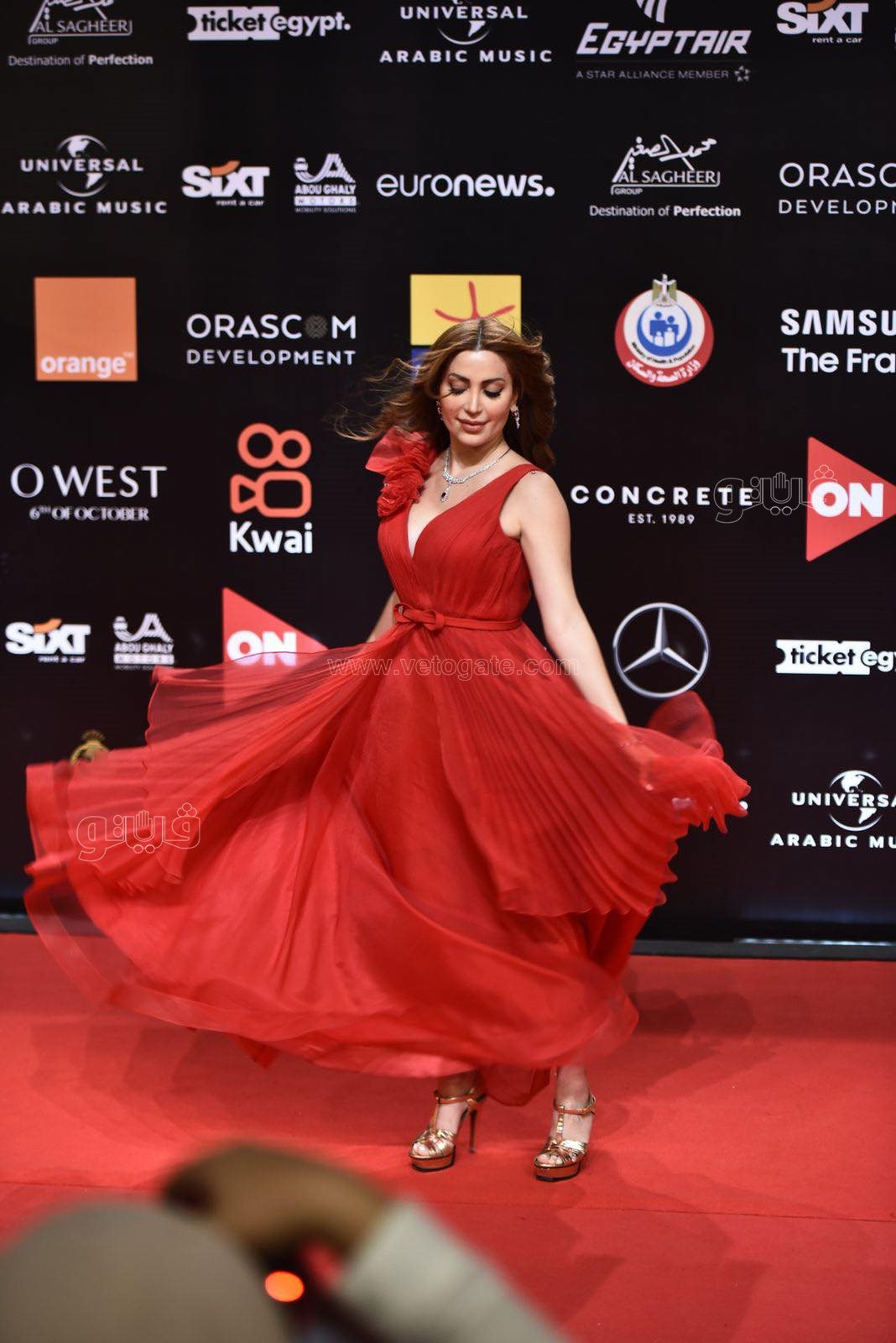 نسرين طافش (4)