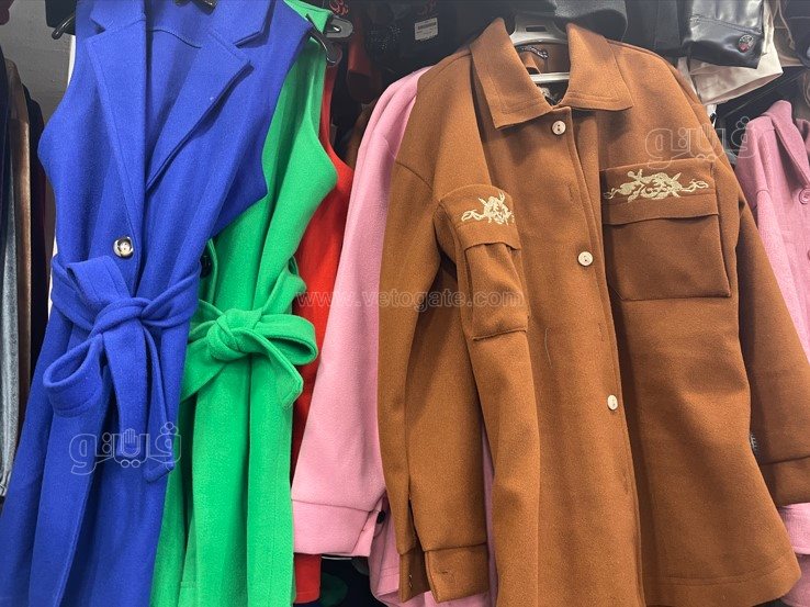 إقبال على شراء الملابس الشتوي مع احتفالات عيد الميلاد (8)