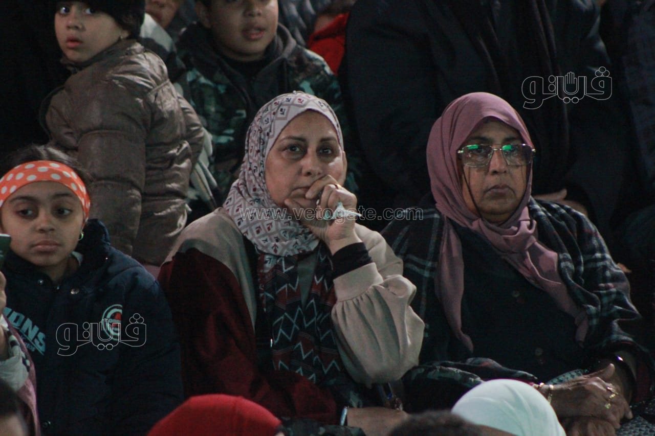 رد فعل جمهور المنتخب بعد إهدار أهداف أمام الكونغو (12)