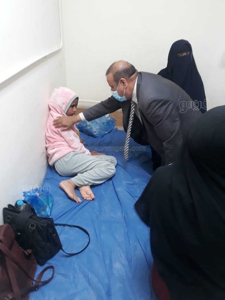 طالبة تتعرض للتسمم بمطروح خارج المدرسة (1)