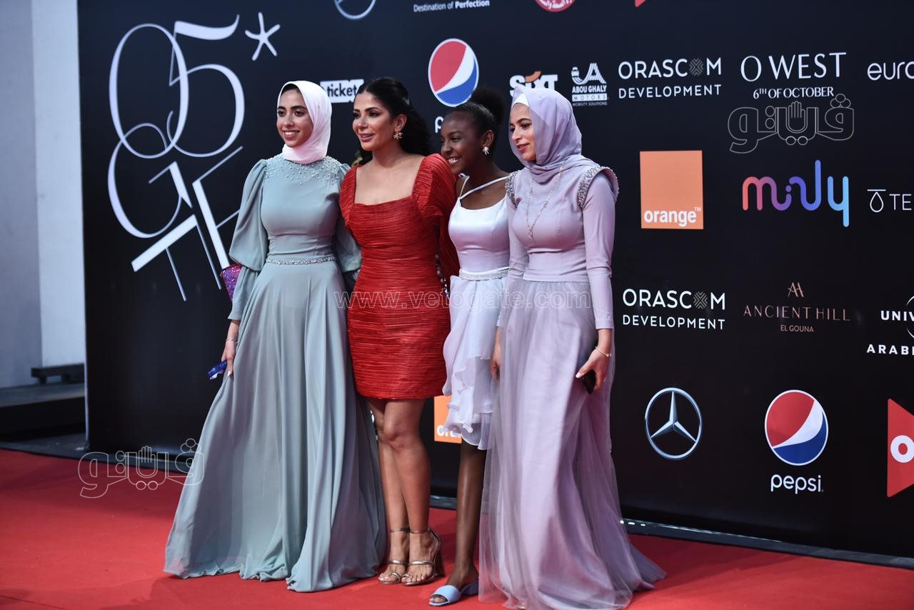 مهرجان الجونة يناقش قضايا الأطفال بحضور هالة السعيد (35)