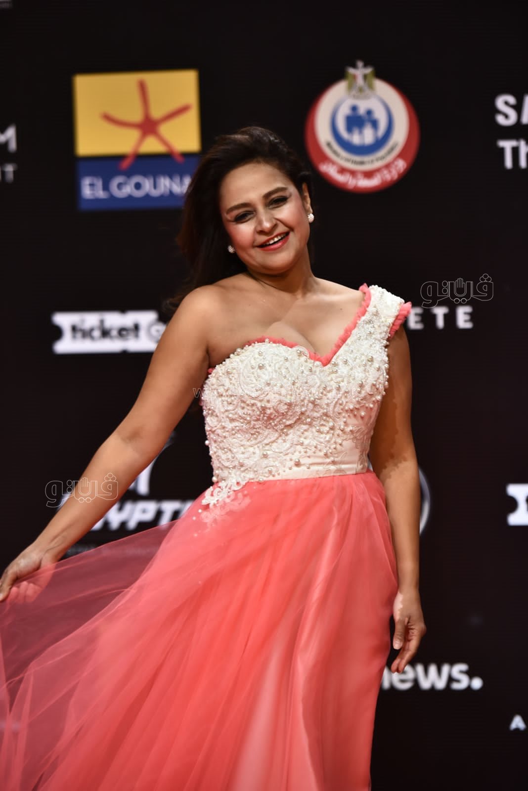 داليا فاروق (2)