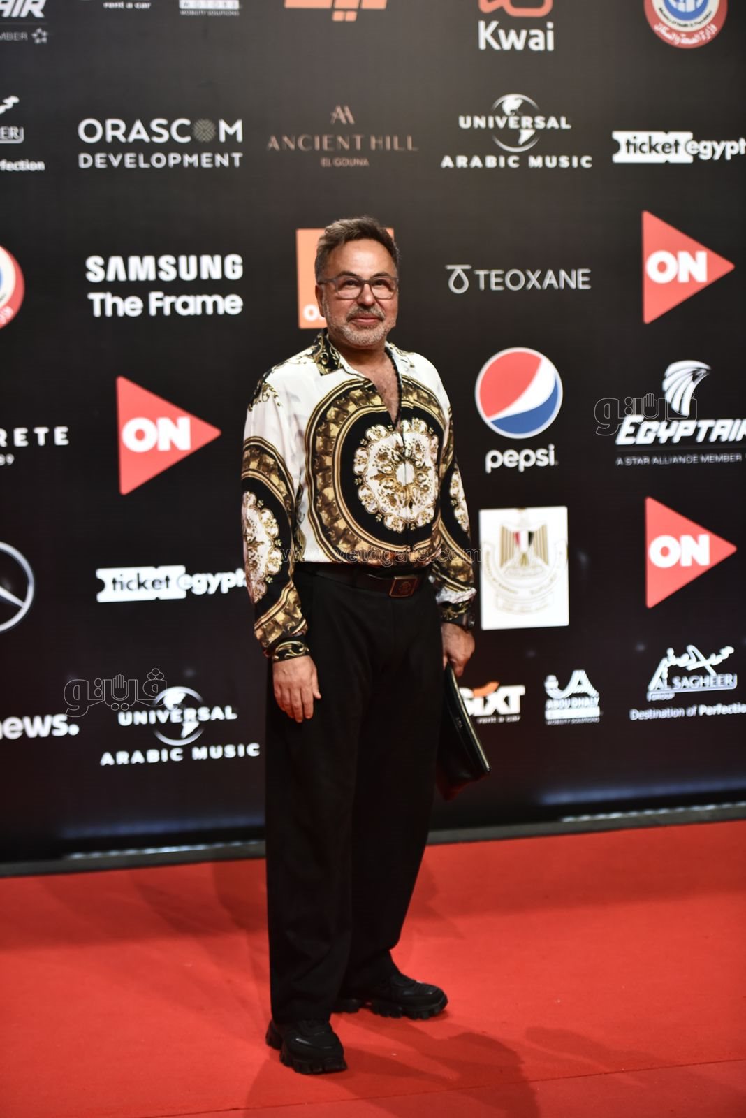 0ed9c2bf-e976-468d-af64-6504b4d3b7d6