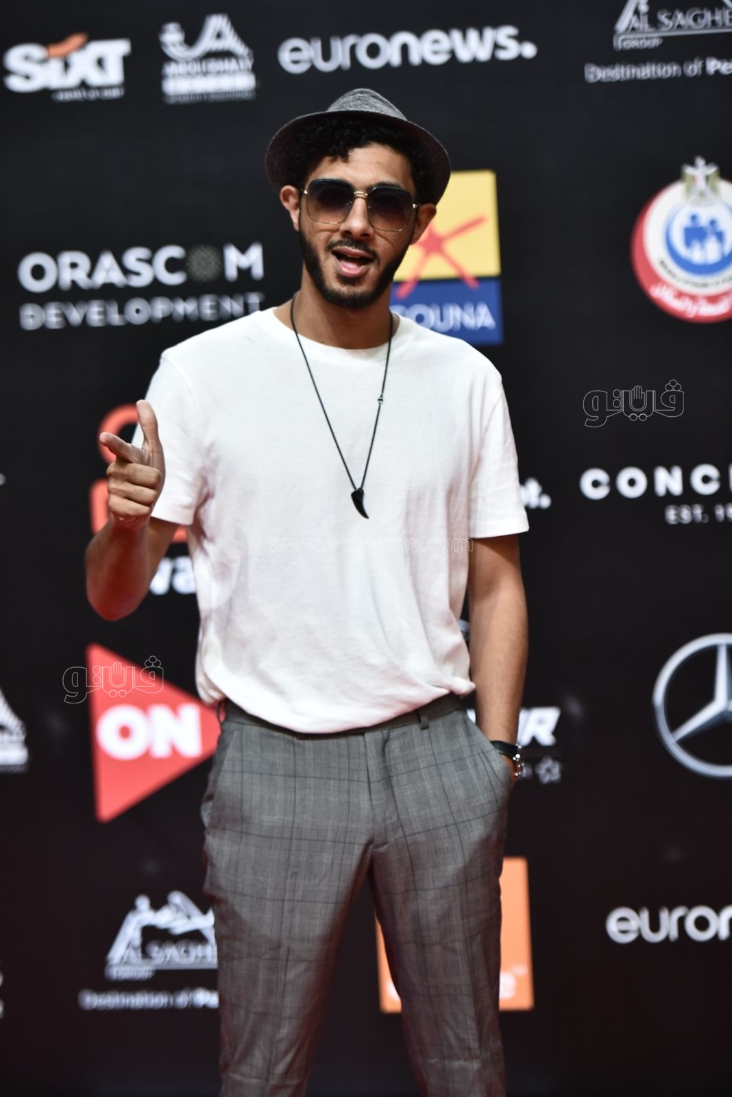 اسامة الهادي (1)