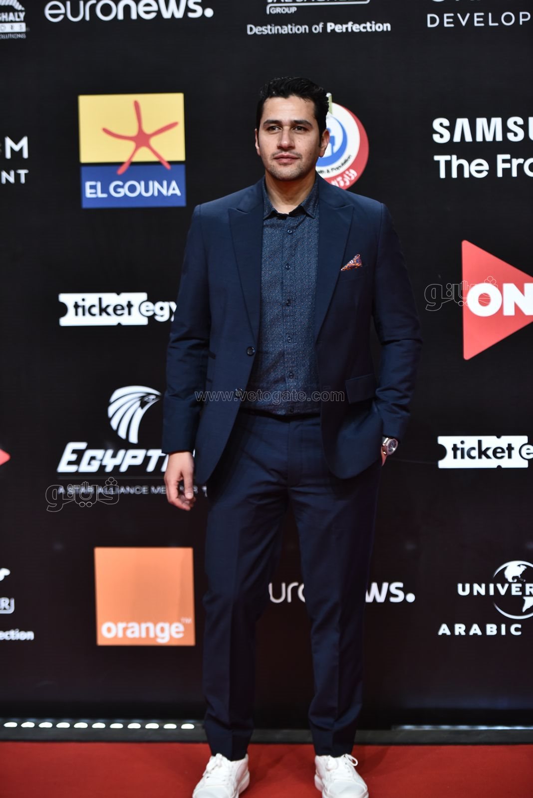 علي الطيب (1)