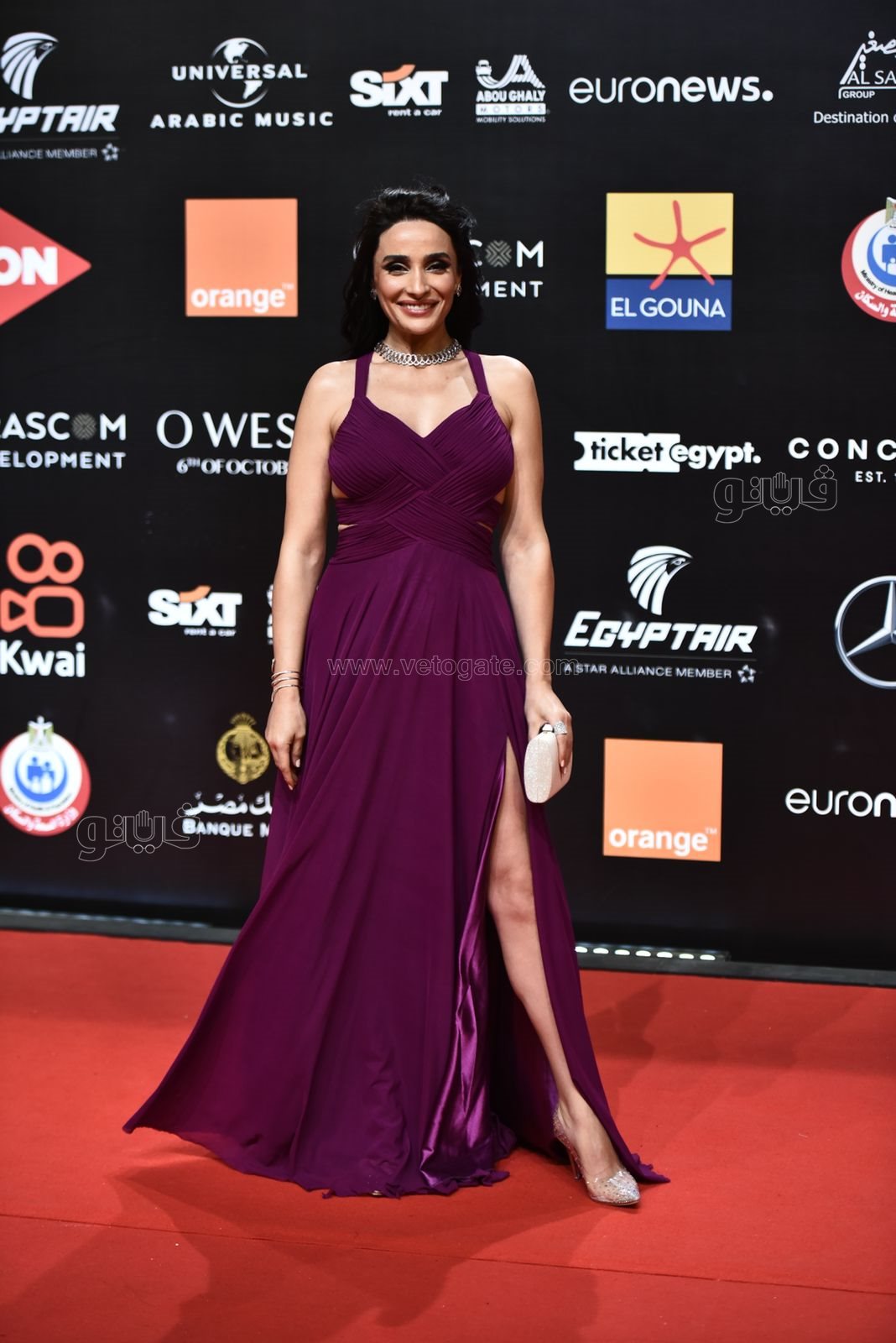 أجمل إطلالات الفنانات (5)