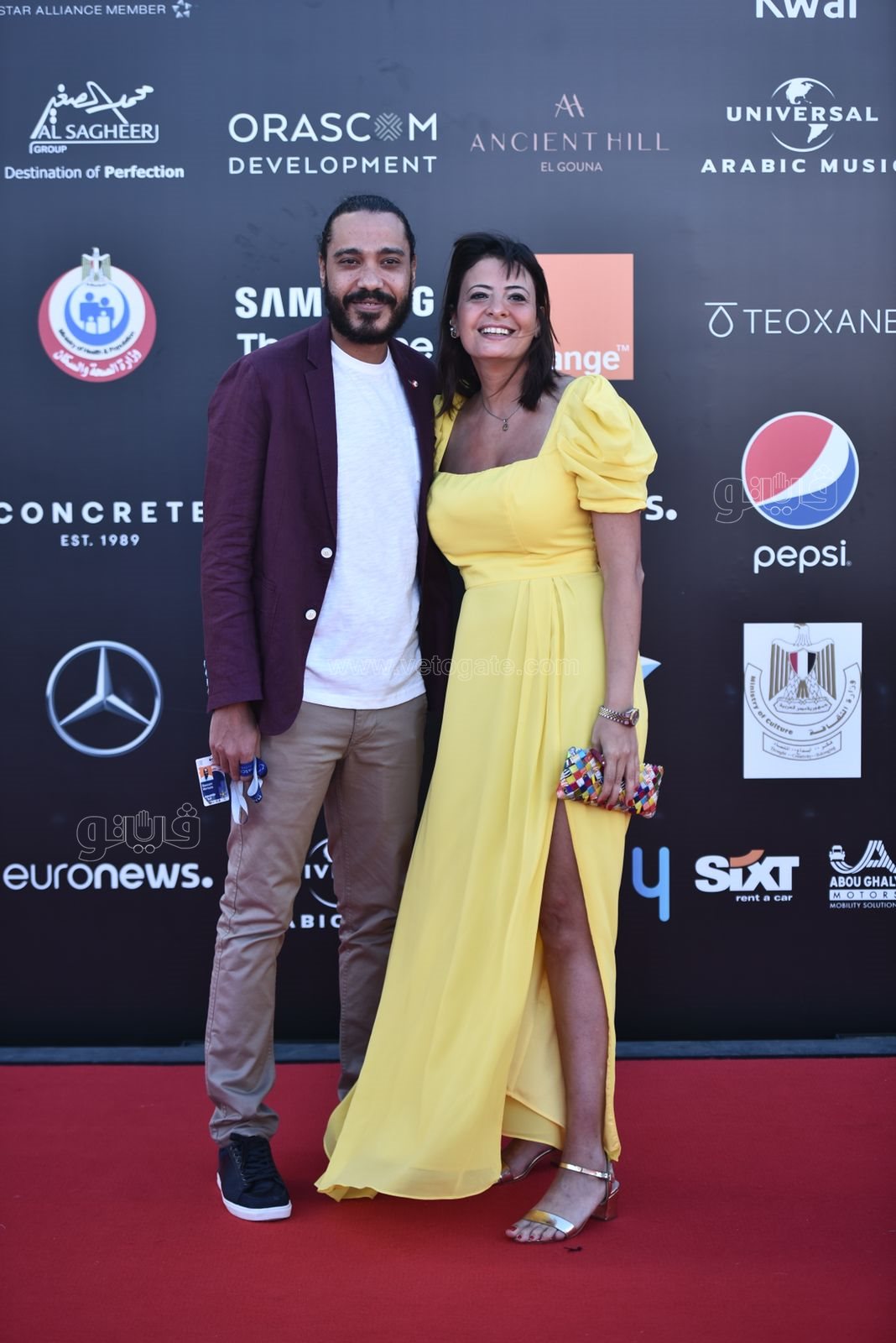 بدء توافد نجوم الفن علي ريد كاربت (2)