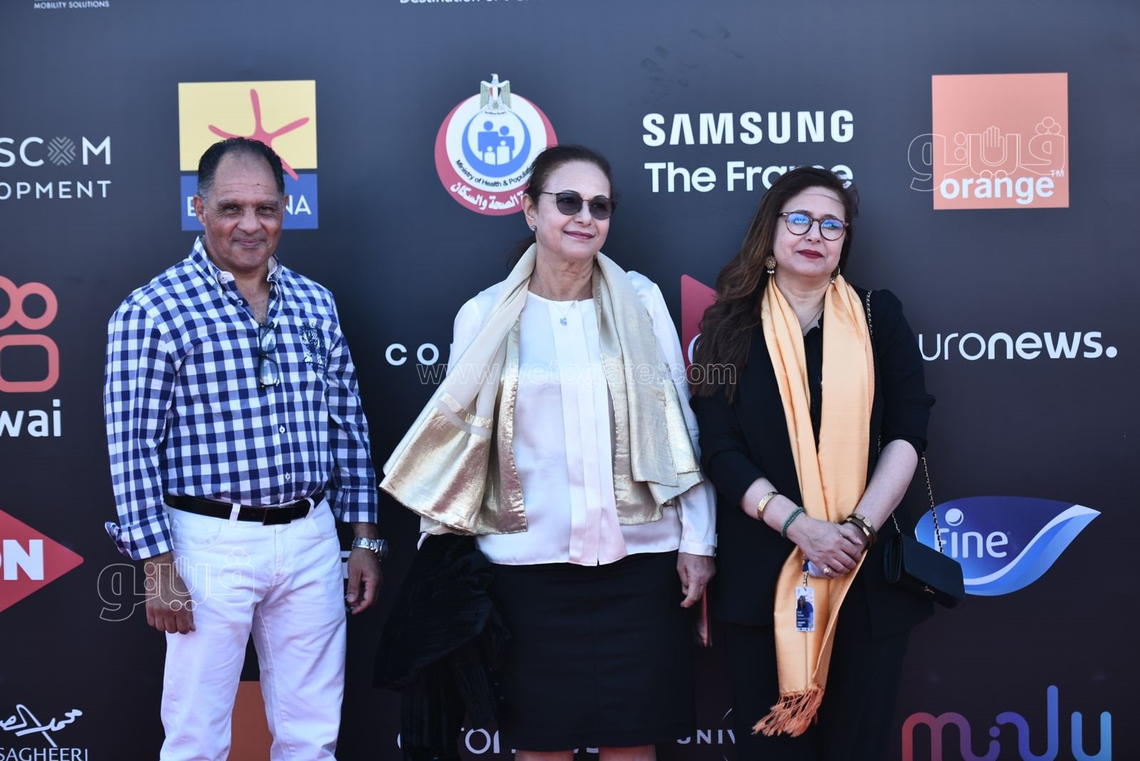 بدء توافد نجوم الفن علي ريد كاربت (10)