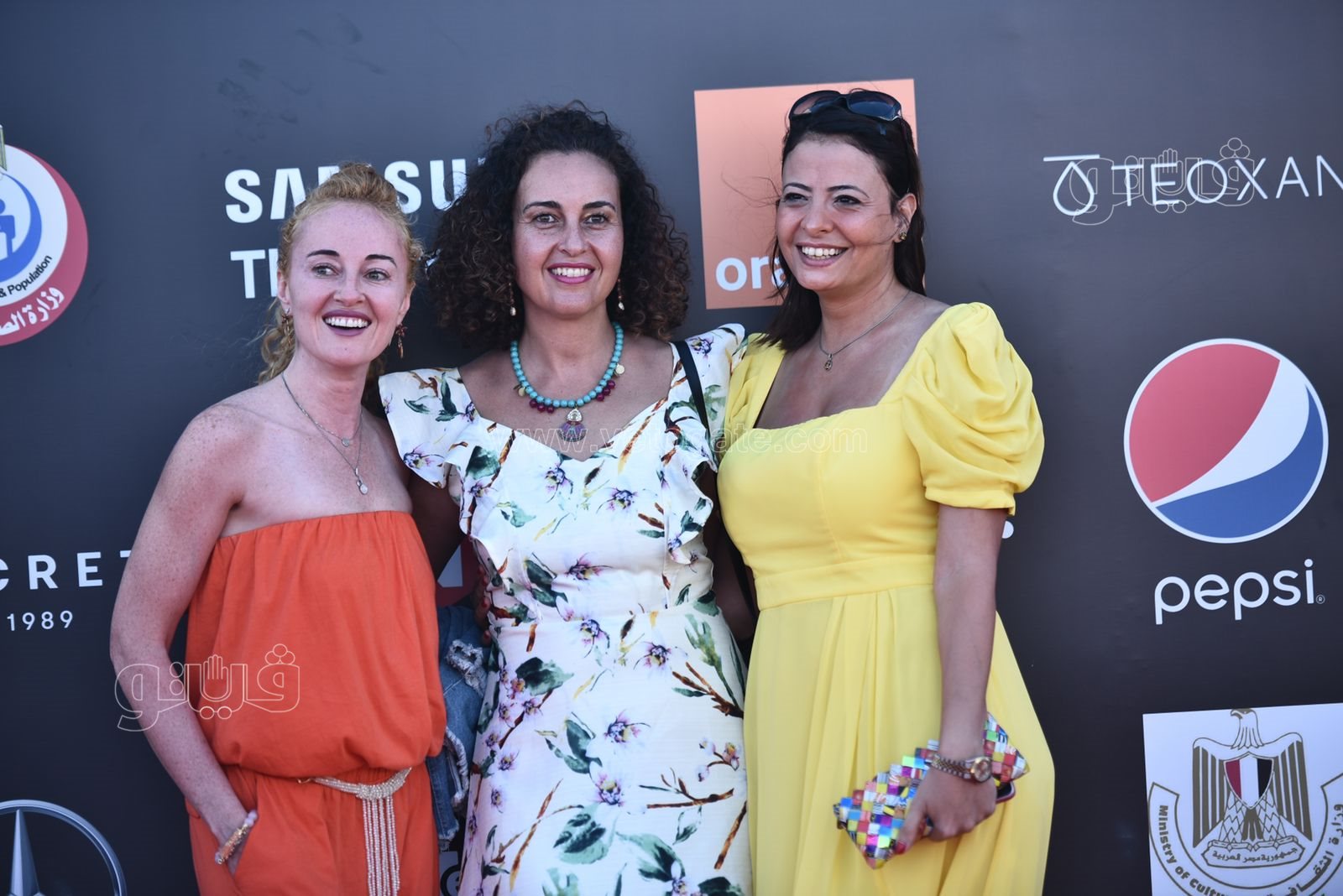 بدء توافد نجوم الفن علي ريد كاربت (13)