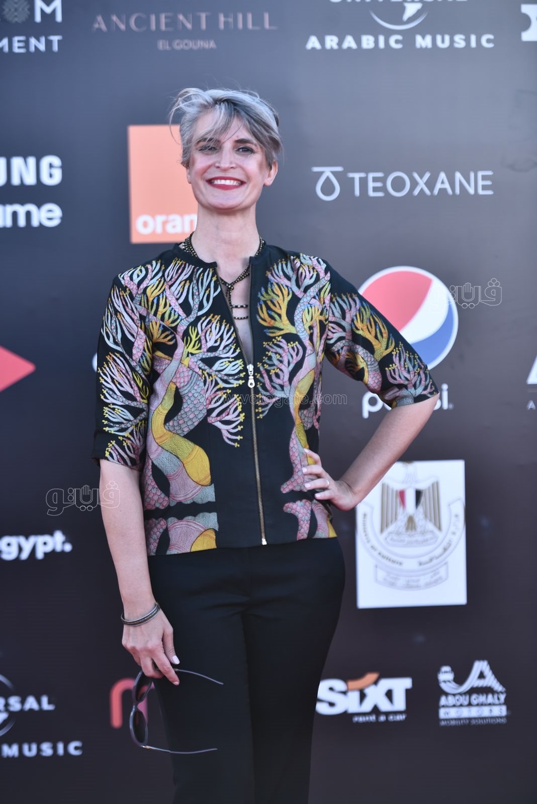 بدء توافد نجوم الفن علي ريد كاربت (21)