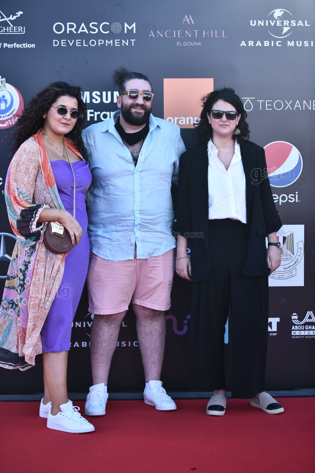 بدء توافد نجوم الفن علي ريد كاربت (41)