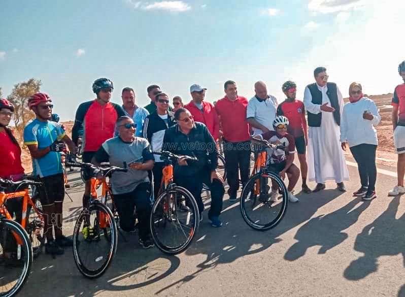 وزير الشباب والرياضة ومحافظ مطروح يشاركا بمارثون دراجات-6