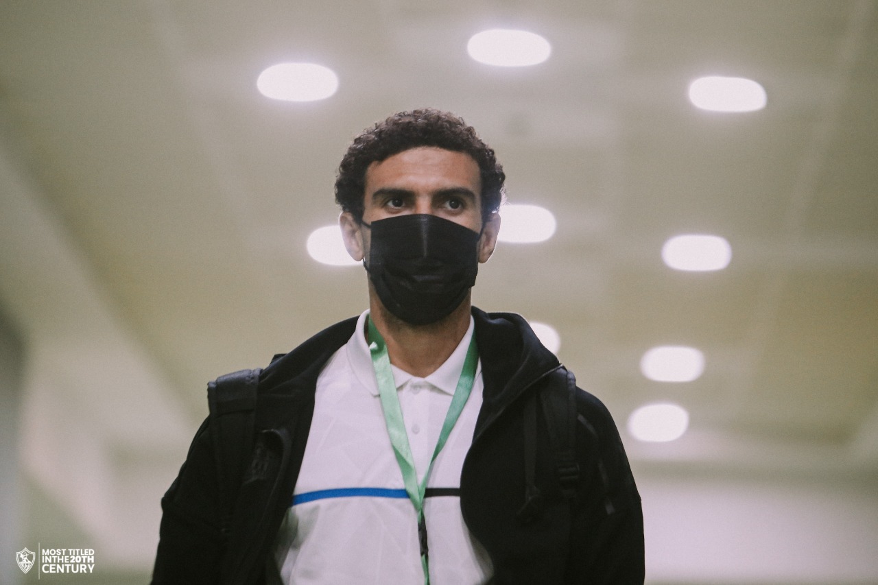 حافلة الزمالك تصل ملعب برج العرب (3)