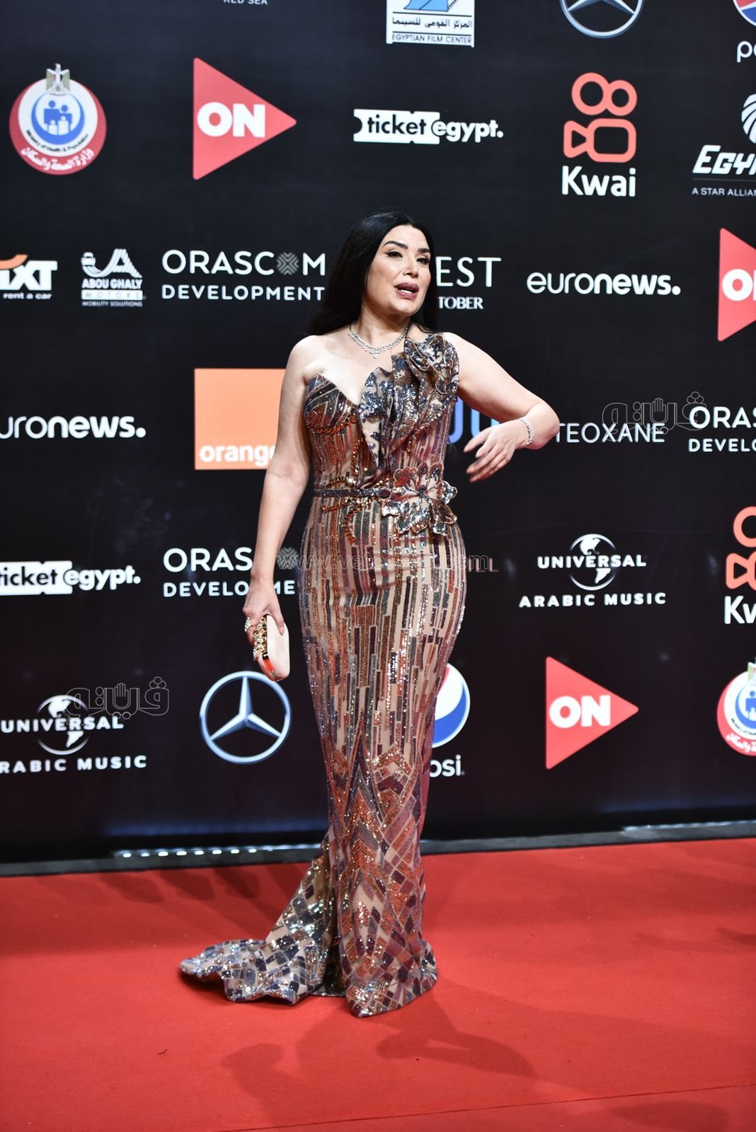 ألوان مبهجة (12)