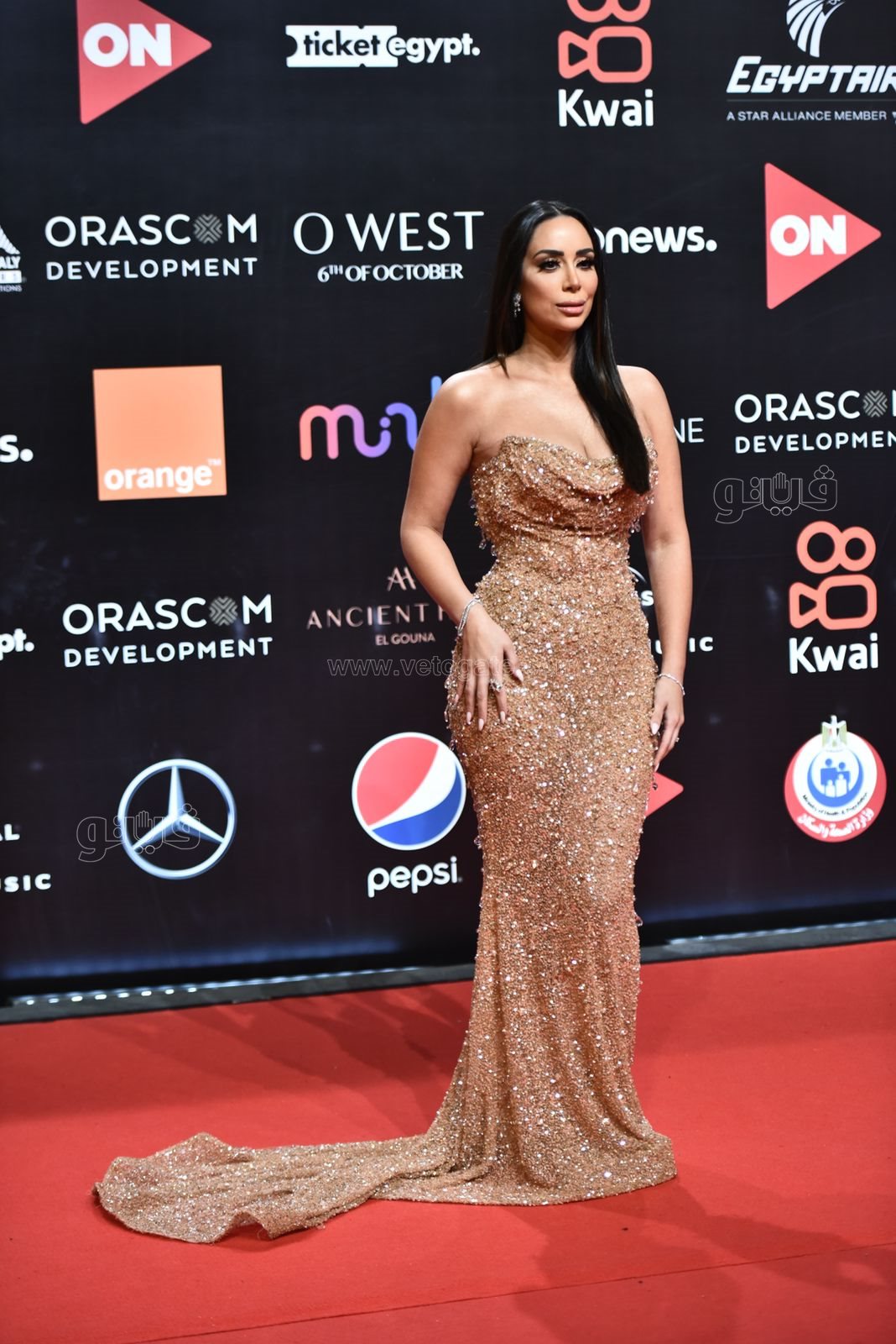 ألوان مبهجة (13)