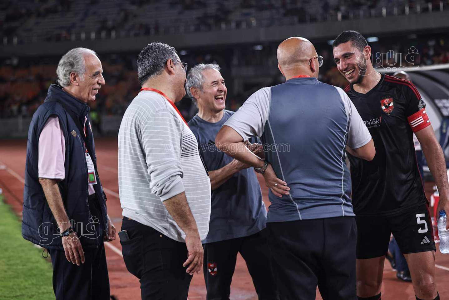  أجواء فوز الأهلي بملعب بنجامين مكابا (2)