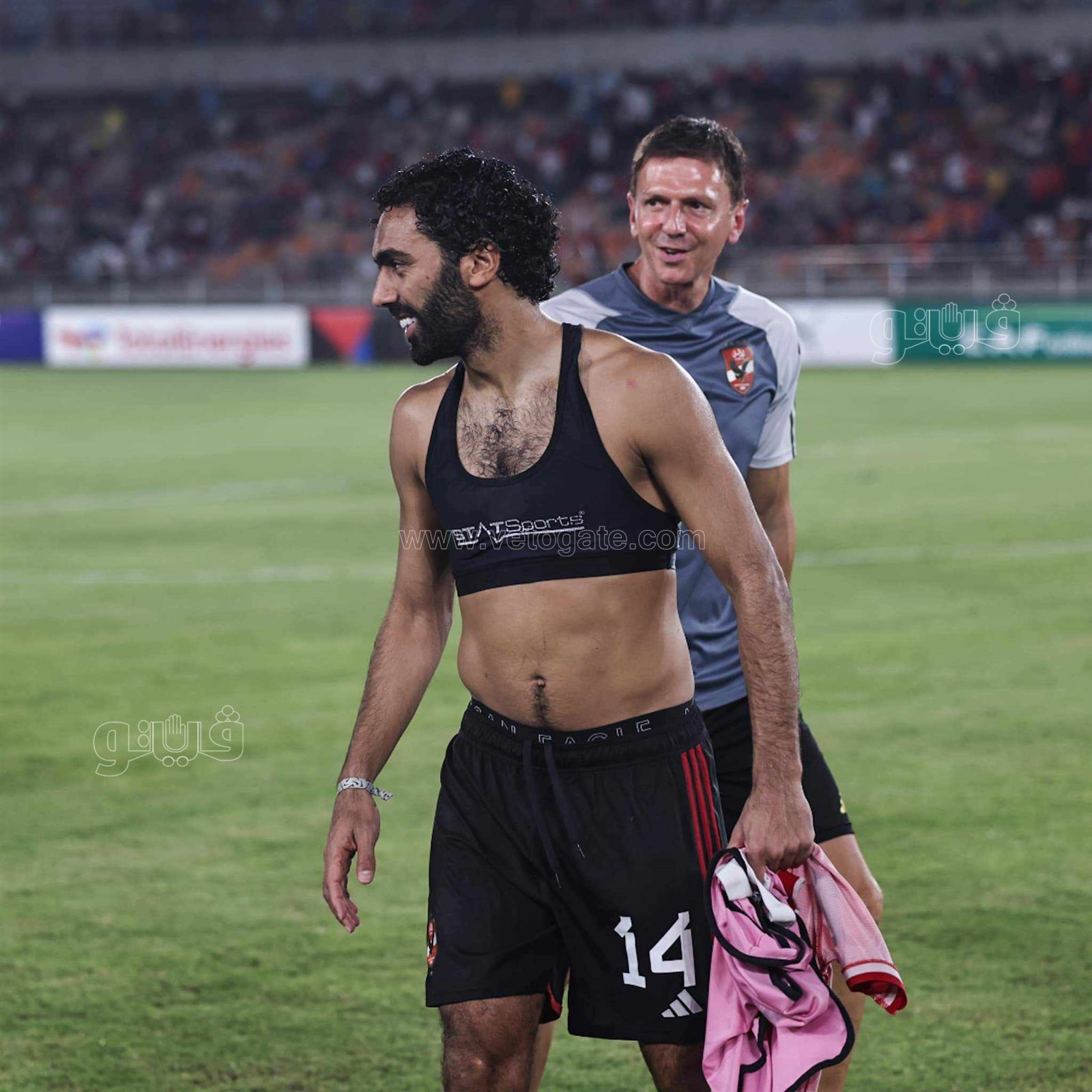  أجواء فوز الأهلي بملعب بنجامين مكابا (10)