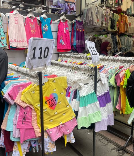 أسعار الملابس والأحذية في الأسواق استعدادًا لعيد الفطر (19)