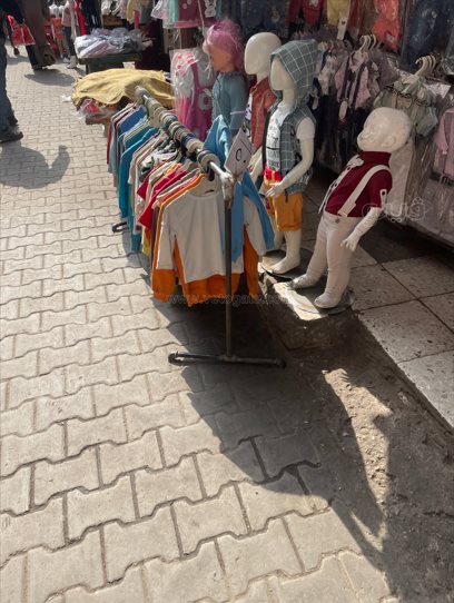 أسعار الملابس والأحذية في الأسواق استعدادًا لعيد الفطر (53)