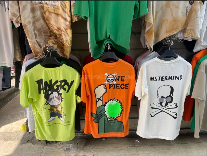 أسعار الملابس والأحذية في الأسواق استعدادًا لعيد الفطر (44)