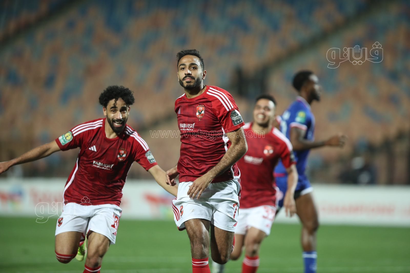 الأهلي يفوز على سيمبا بهدفين ويتأهل لنصف النهائي (12)