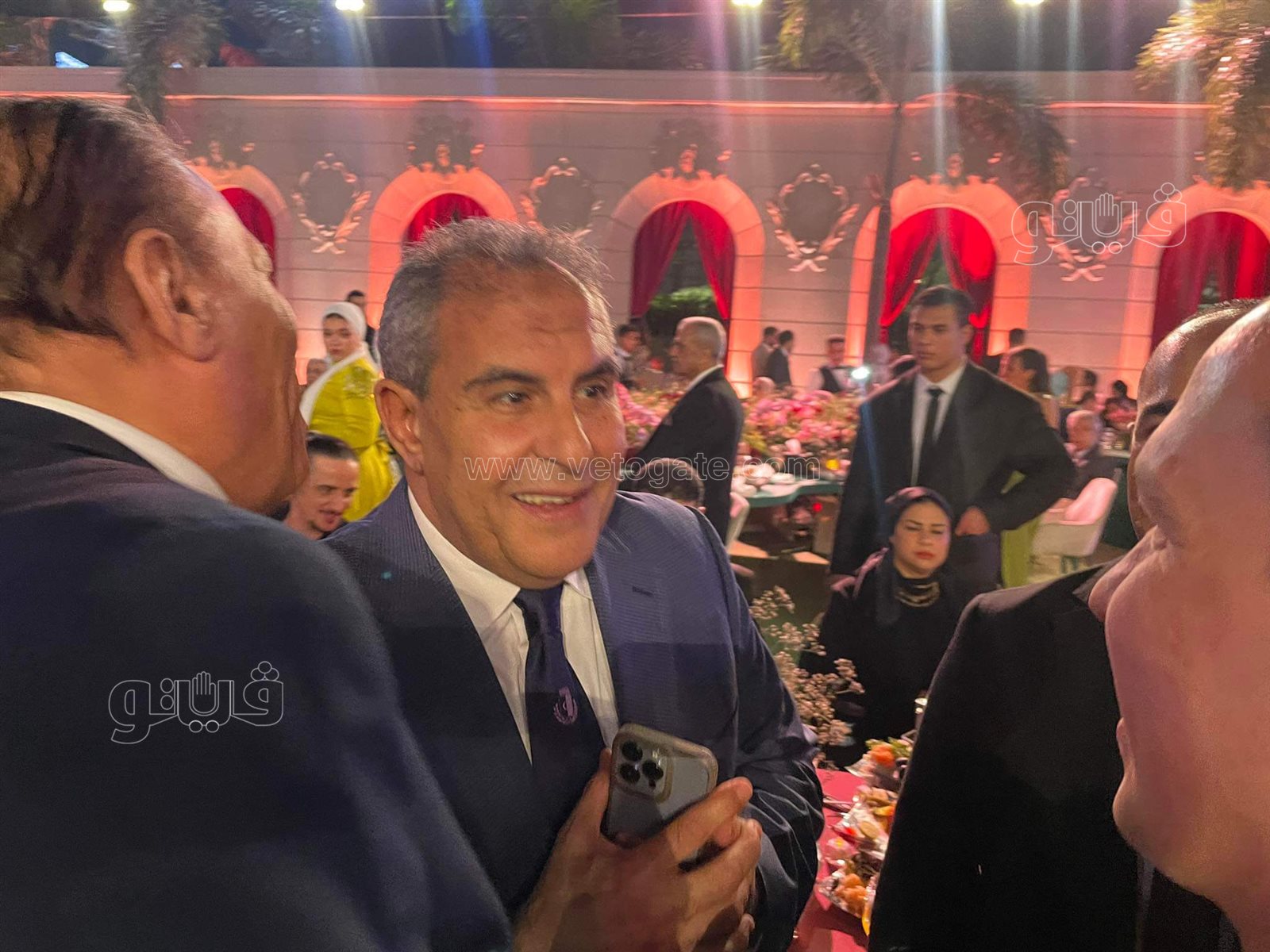 نجوم الفن والرياضة في حفل زفاف نجل محمد فؤاد (2)