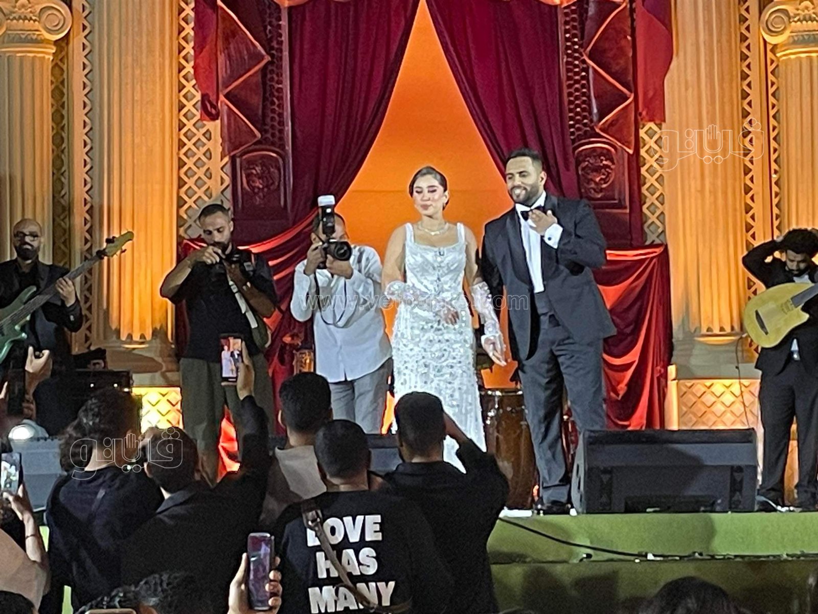 نجوم الفن والرياضة في حفل زفاف نجل محمد فؤاد (3)