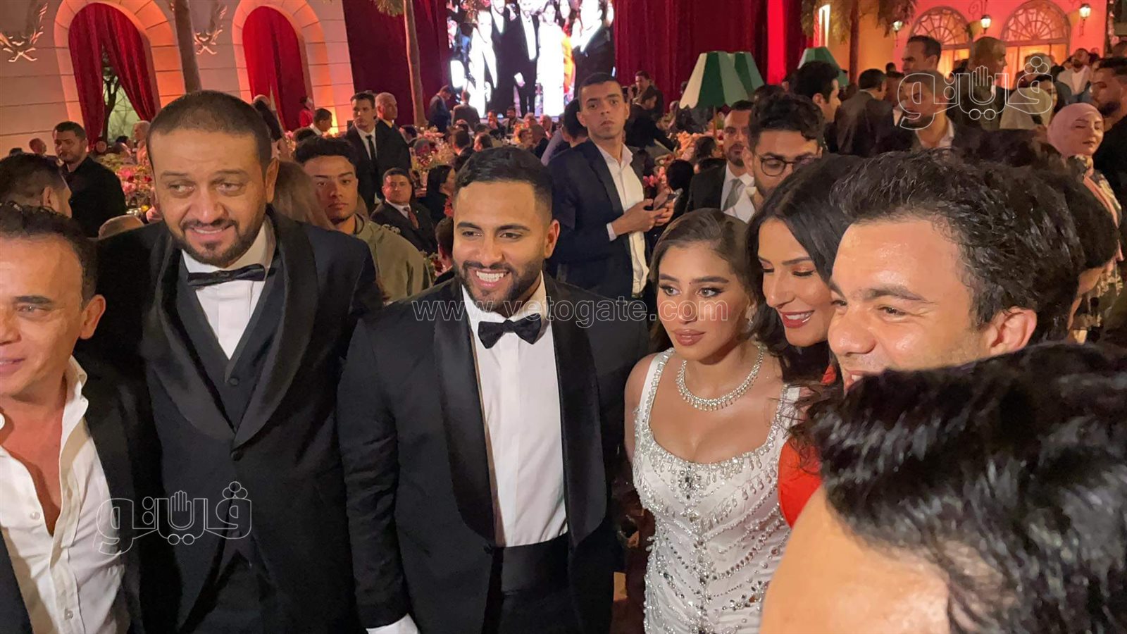نجوم الفن والرياضة في حفل زفاف نجل محمد فؤاد (5)