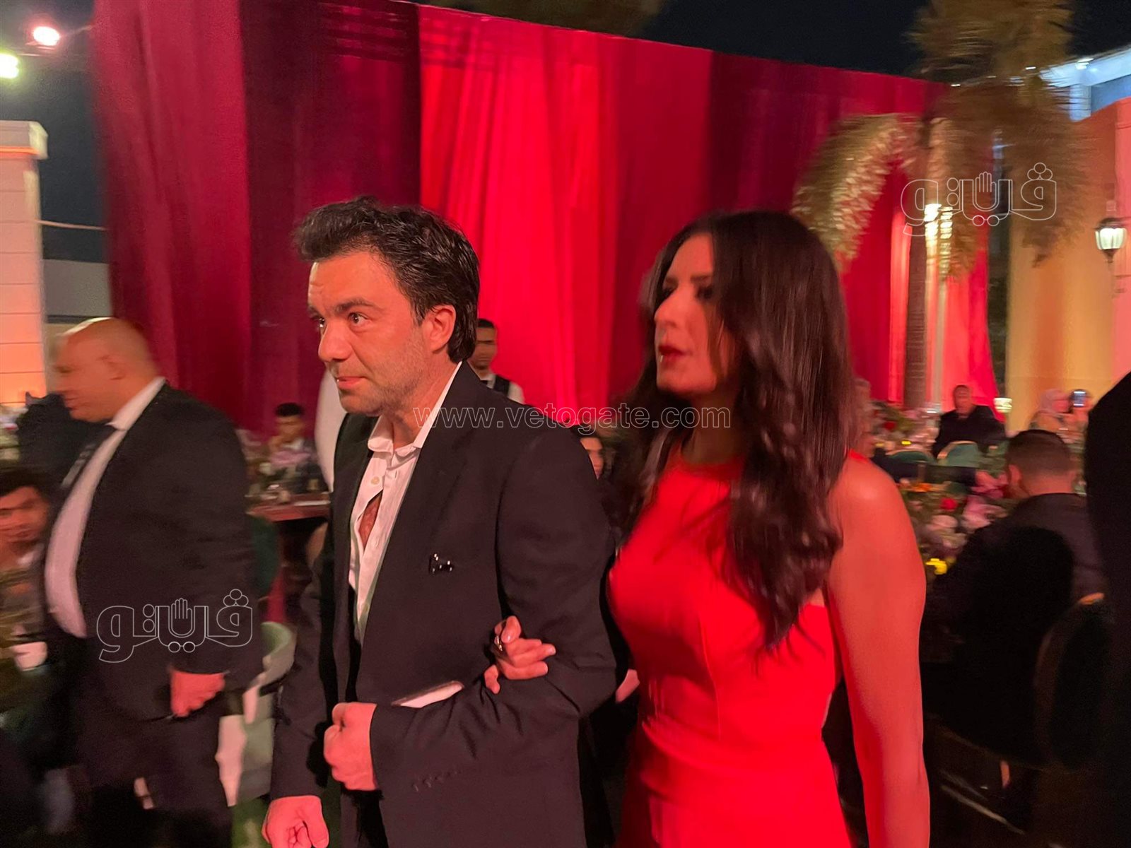 نجوم الفن والرياضة في حفل زفاف نجل محمد فؤاد (7)