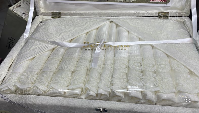 أسعار المفارش وأطقم السرير بالأسواق (7)