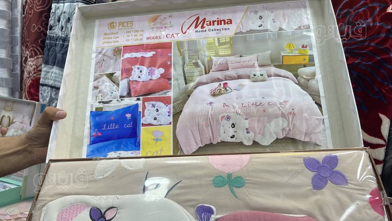 أسعار المفارش وأطقم السرير بالأسواق (8)