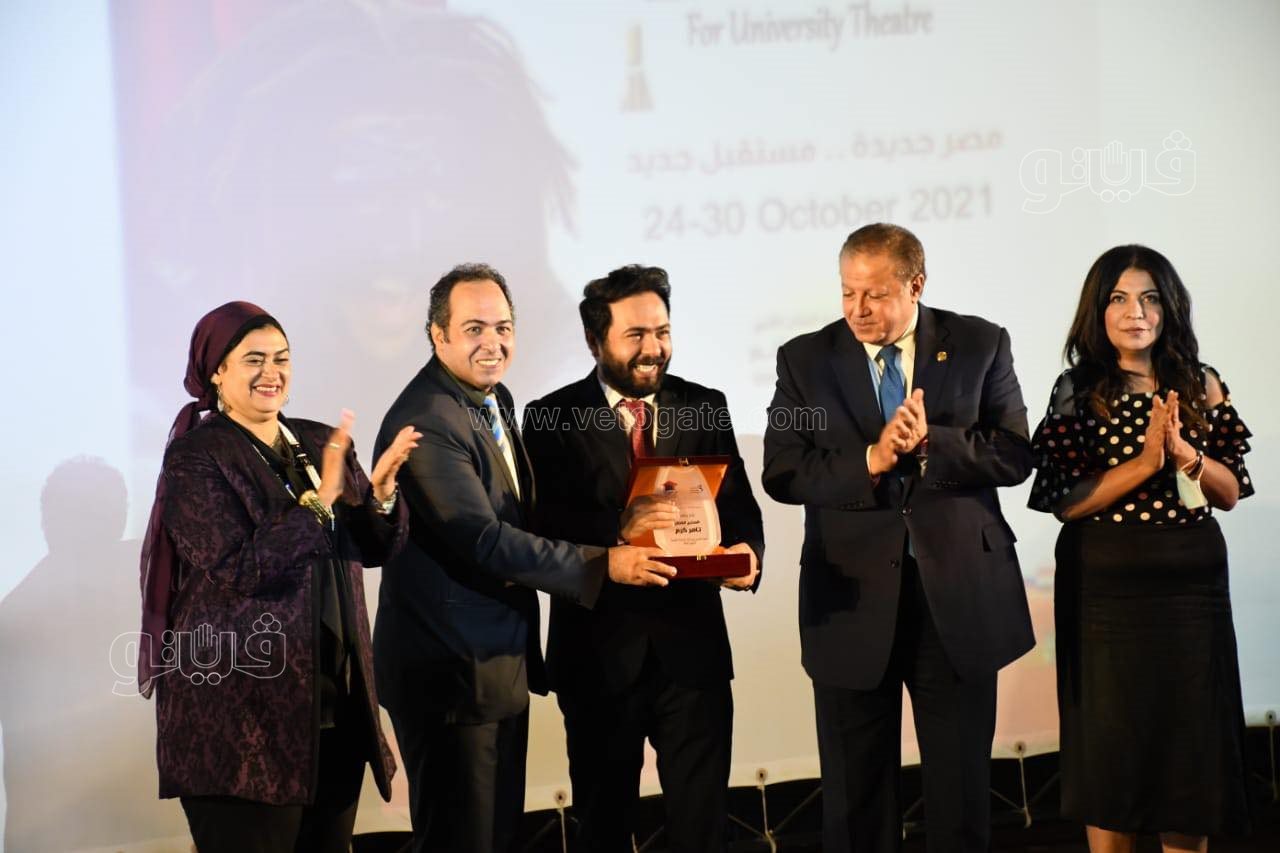 246039185_401188348320007_5341675140132510314_n