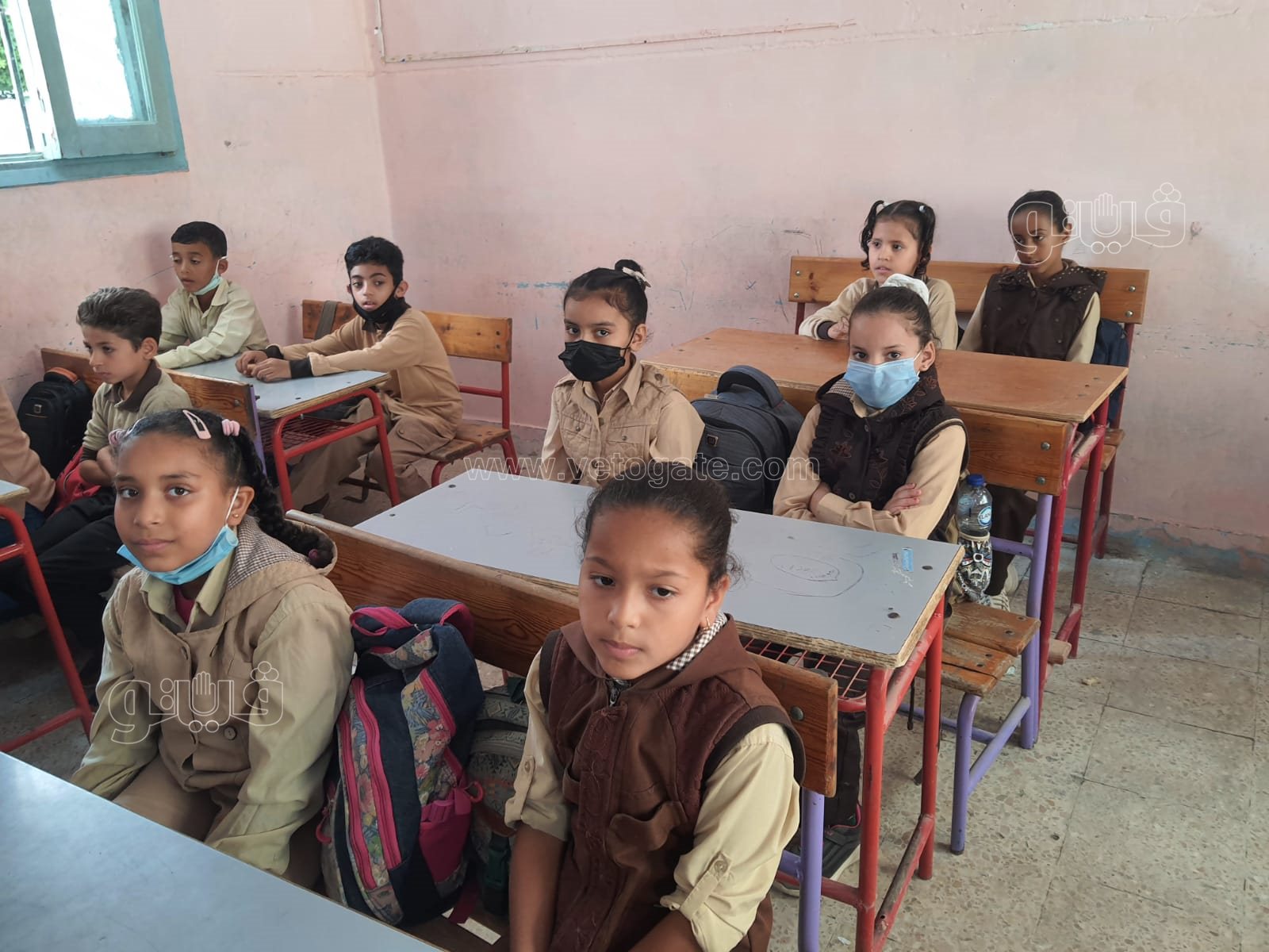 محافظ مطروح يتفقد انتظام العمل بالمدارس (4)