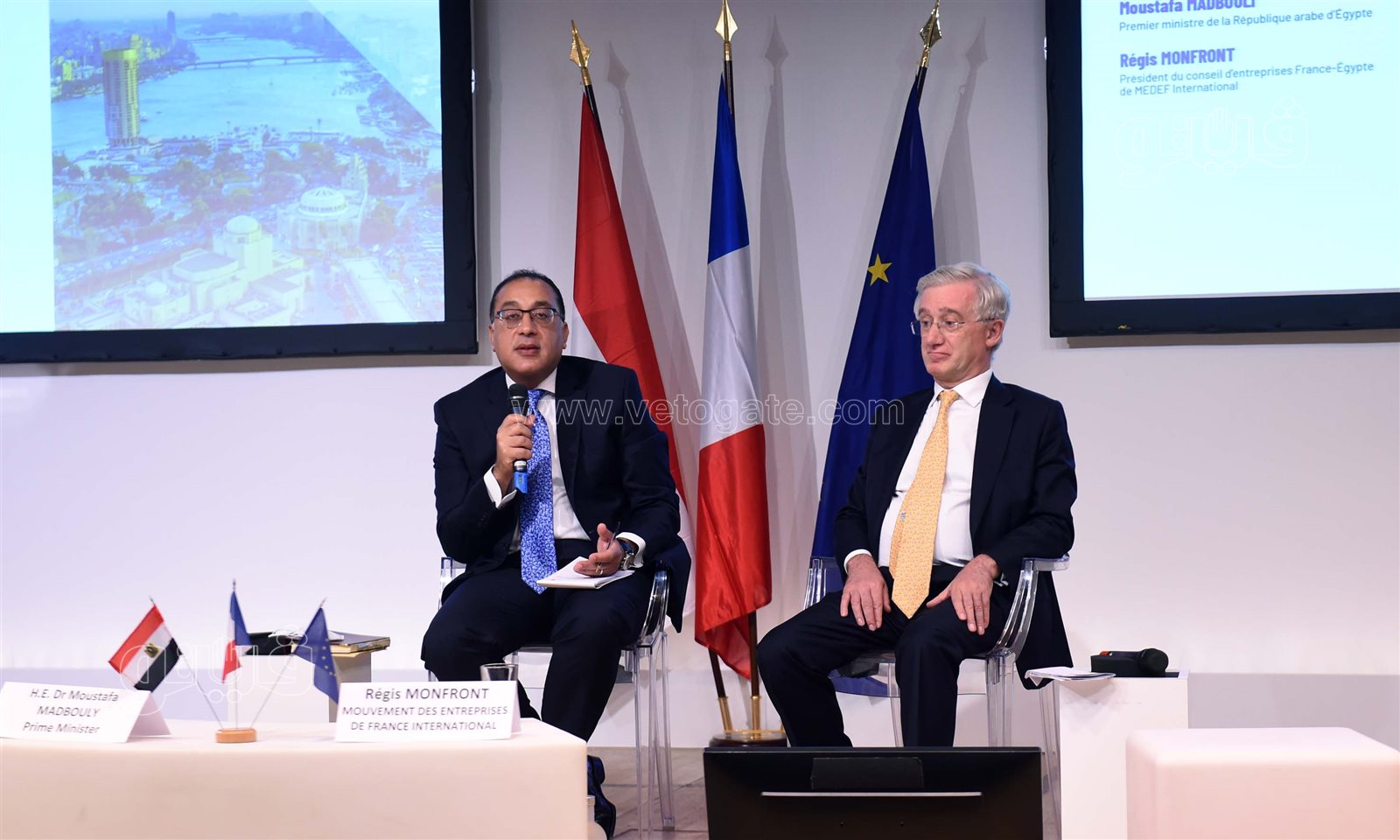 رؤساء وممثلى مجموعة من كبرى الشركات الفرنسية (13)